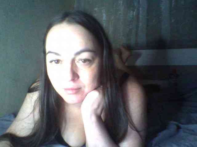 KissyHoney webcam