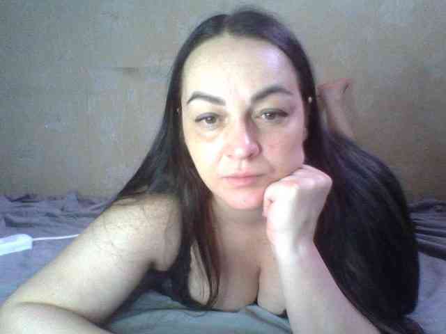 KissyHoney webcam