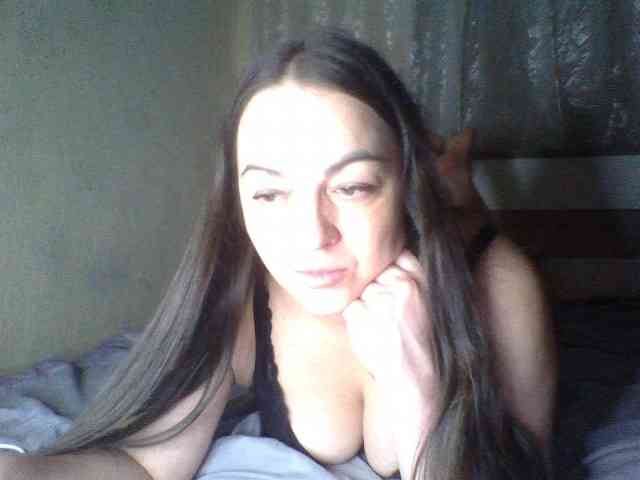 KissyHoney webcam