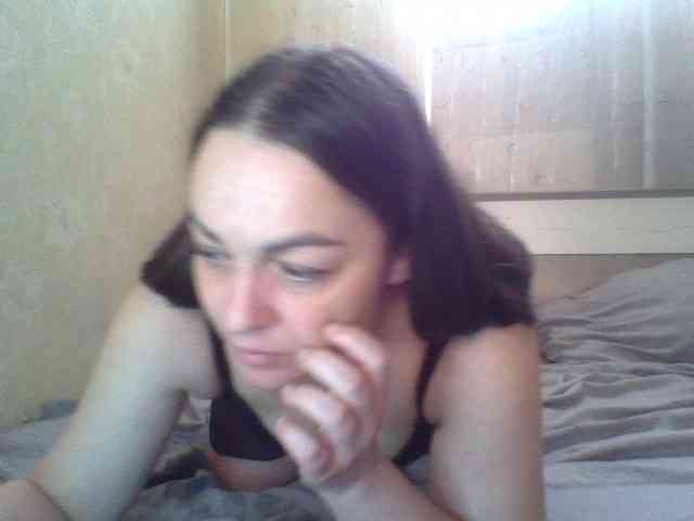 KissyHoney webcam