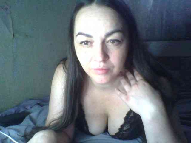 KissyHoney webcam