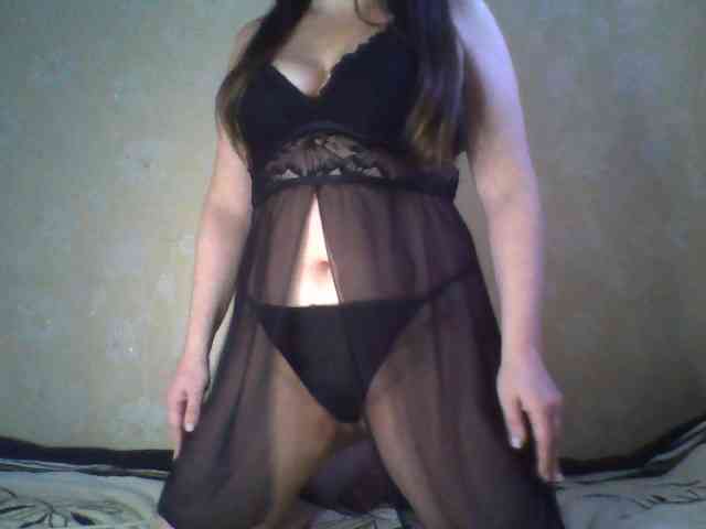 KissyHoney webcam