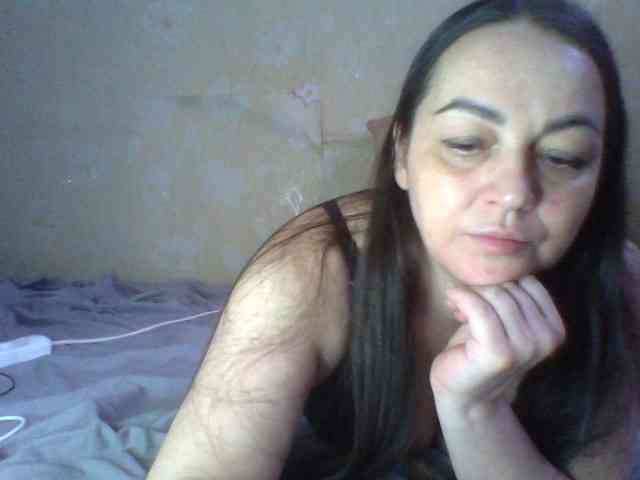 KissyHoney webcam