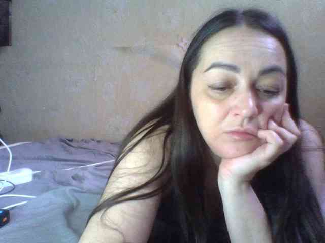 KissyHoney webcam