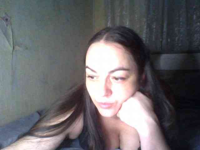 KissyHoney webcam