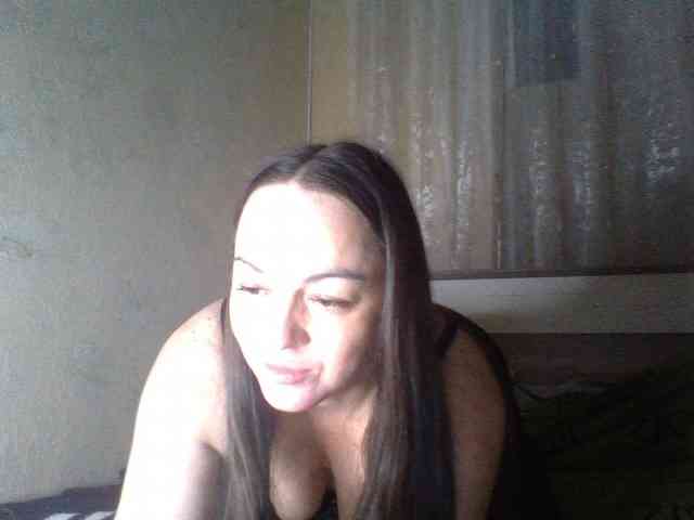 KissyHoney webcam