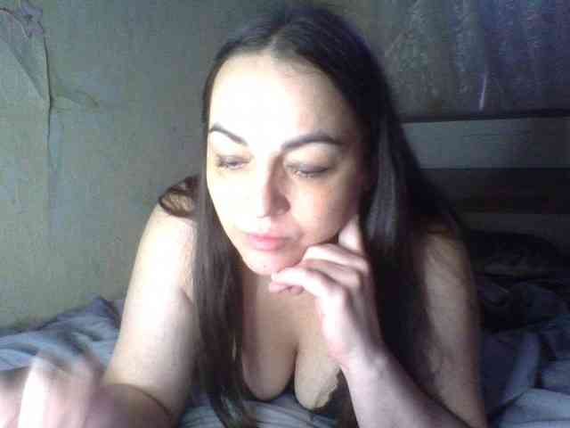 KissyHoney webcam