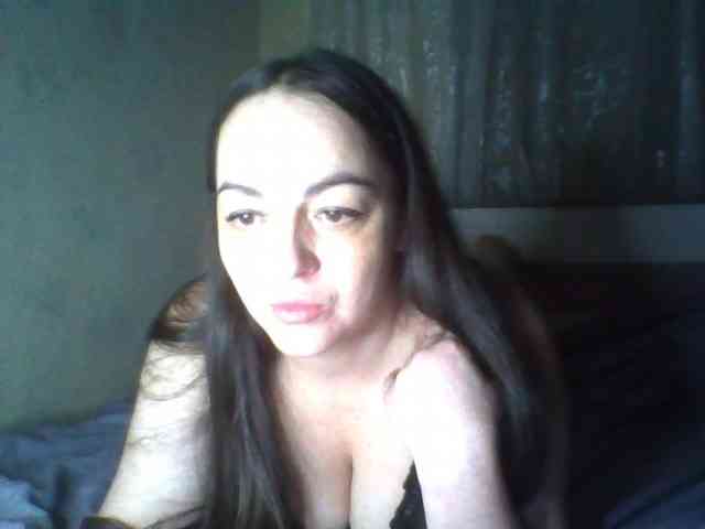 KissyHoney webcam