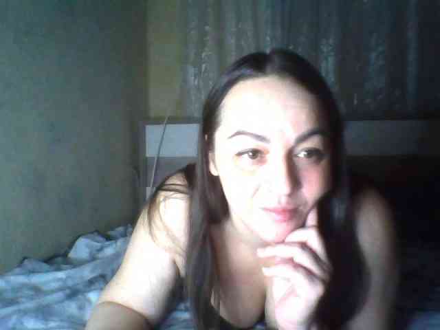 KissyHoney webcam