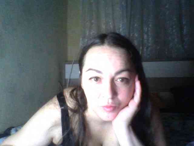 KissyHoney webcam