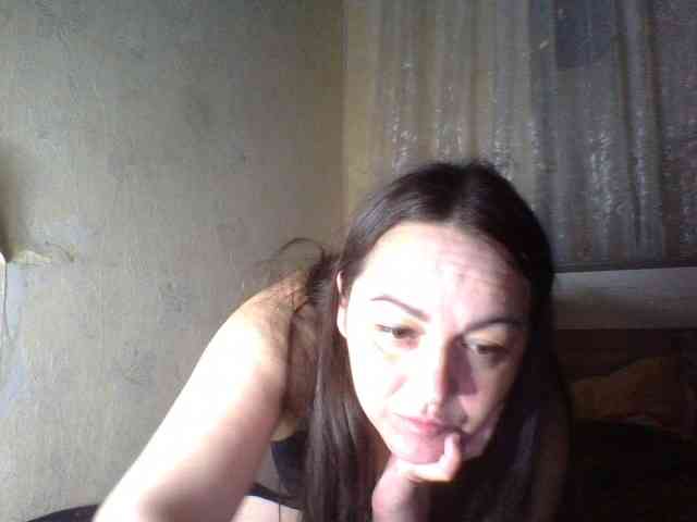 KissyHoney webcam