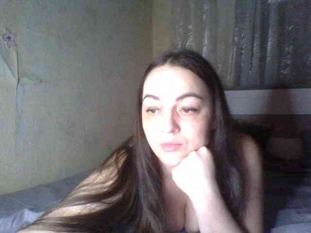 KissyHoney webcam