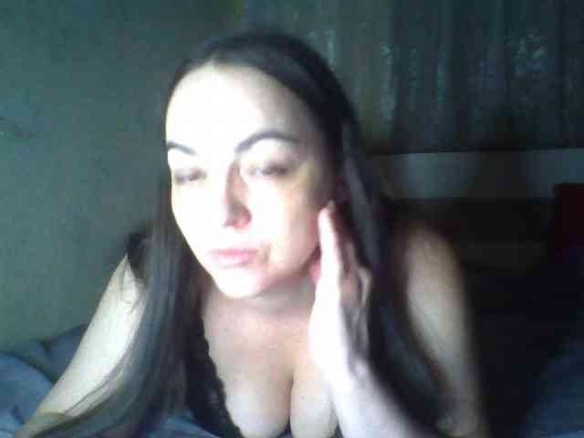KissyHoney webcam