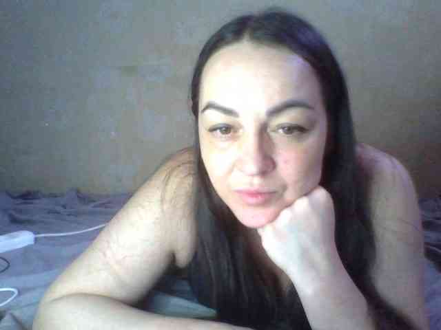 KissyHoney webcam