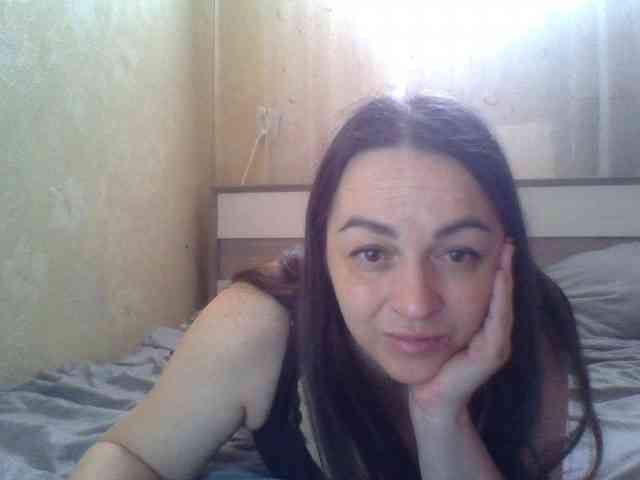 KissyHoney webcam
