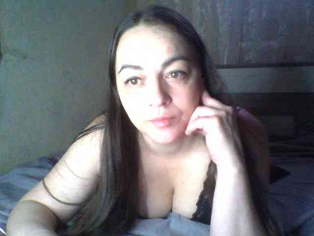 KissyHoney webcam