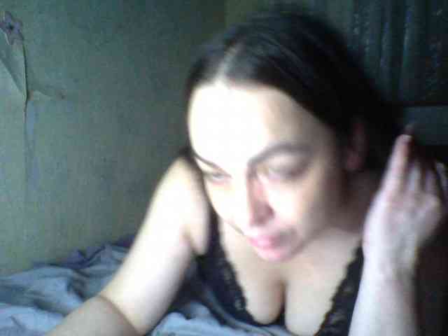 KissyHoney webcam