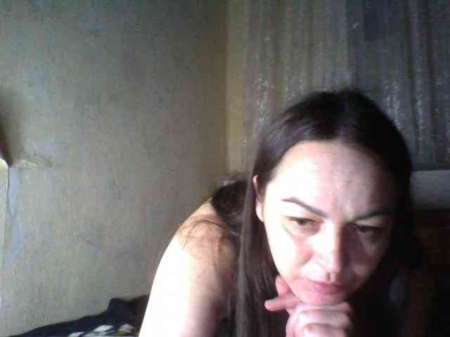 KissyHoney webcam