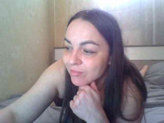 KissyHoney webcam