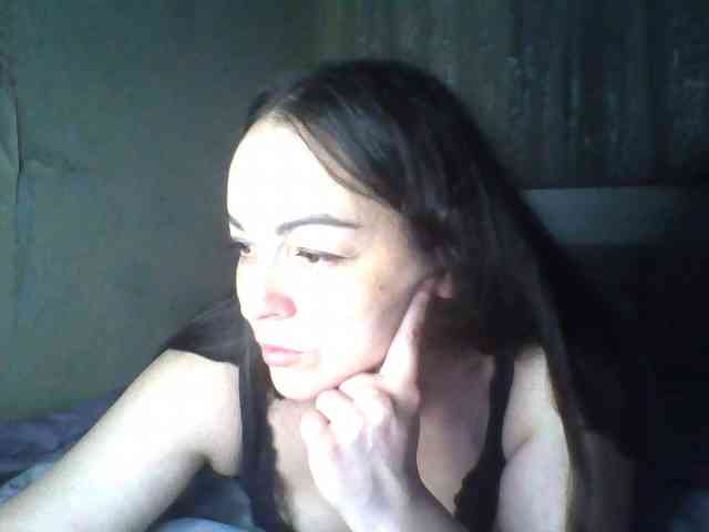 KissyHoney webcam