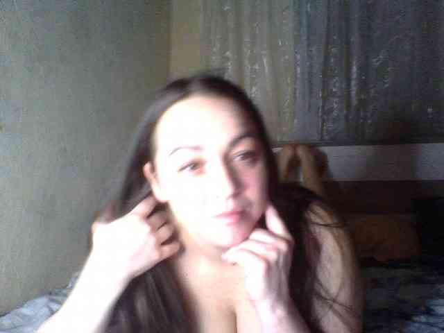 KissyHoney webcam