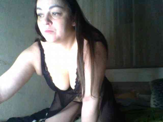 KissyHoney webcam