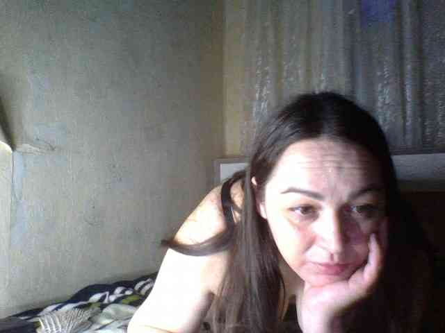 KissyHoney webcam