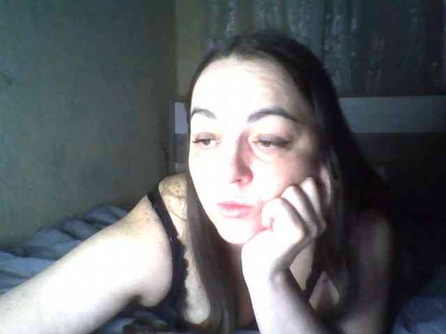 KissyHoney webcam