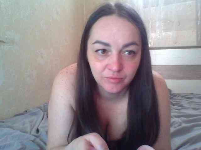 KissyHoney webcam
