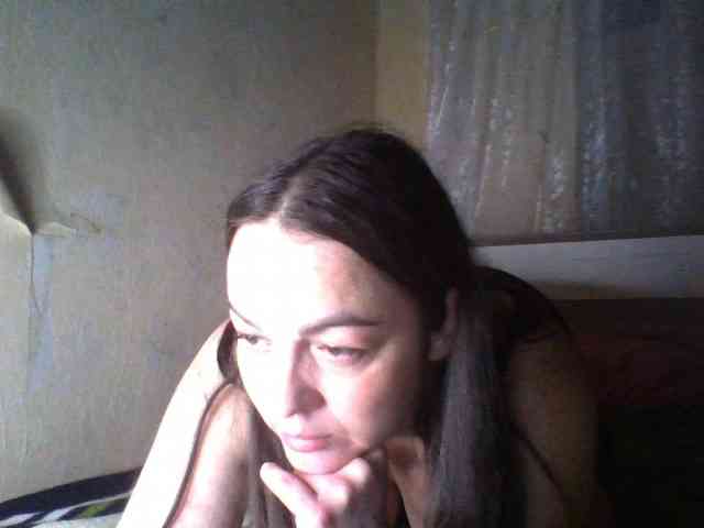 KissyHoney webcam