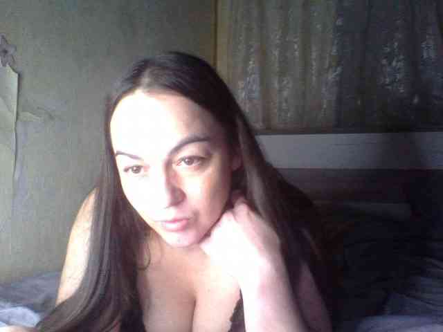 Kissy1111111 webcam