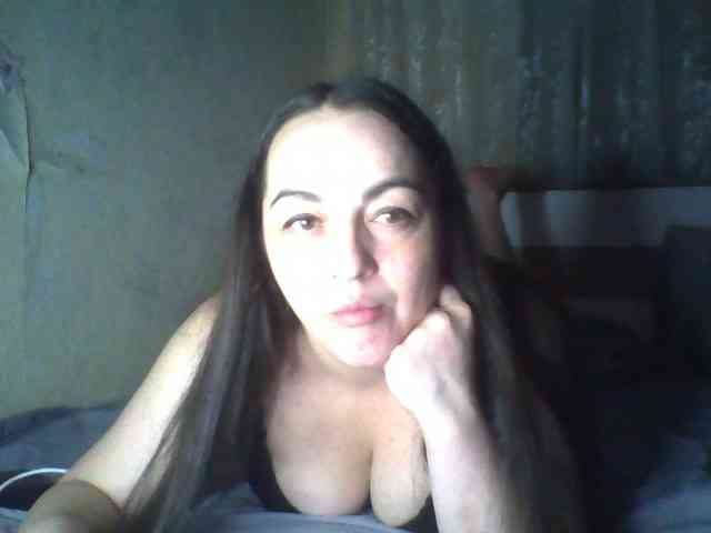 KissyHoney webcam