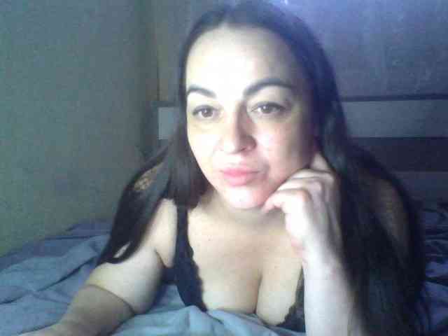 KissyHoney webcam