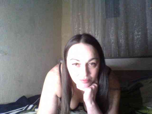 KissyHoney webcam
