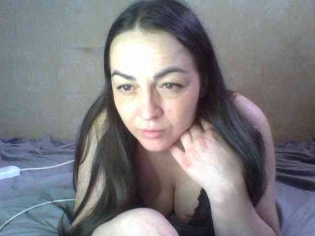 KissyHoney webcam