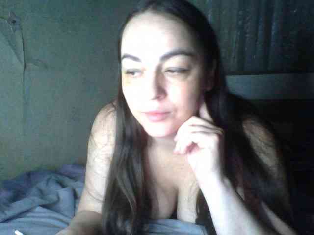 KissyHoney webcam