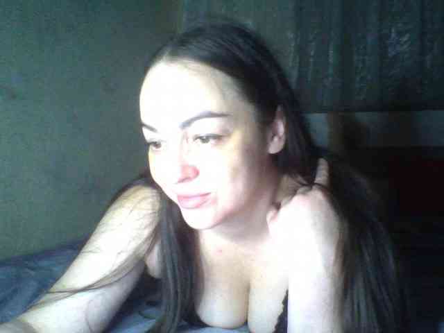 KissyHoney webcam