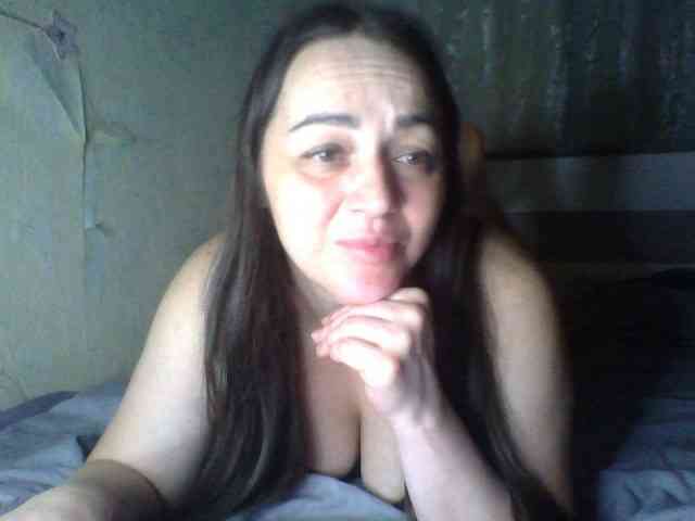 KissyHoney webcam