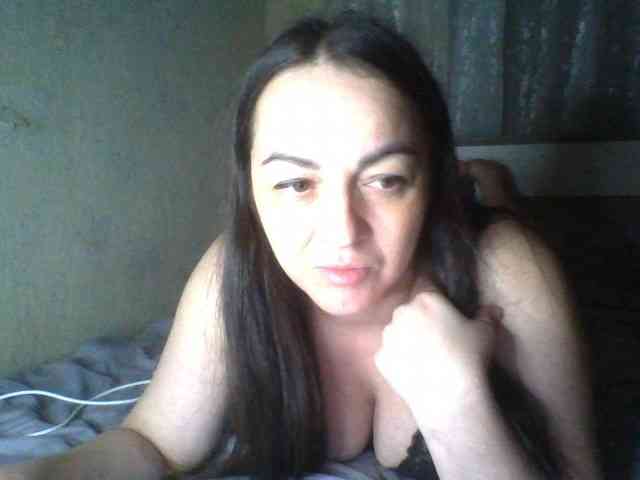 KissyHoney webcam