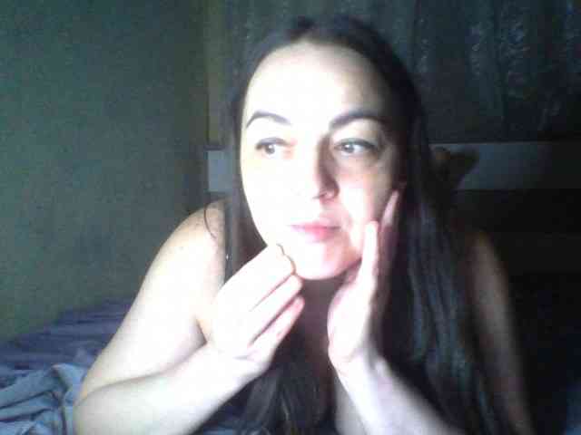 KissyHoney webcam