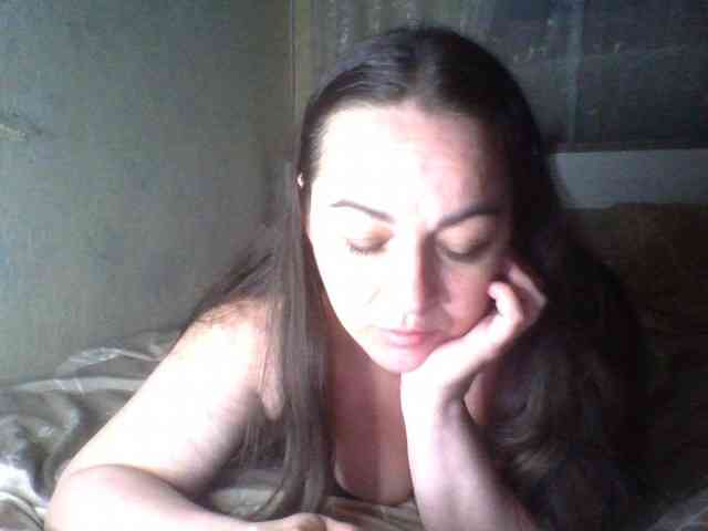 KissyHoney webcam