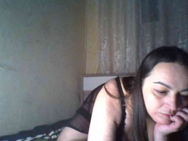 KissyHoney webcam