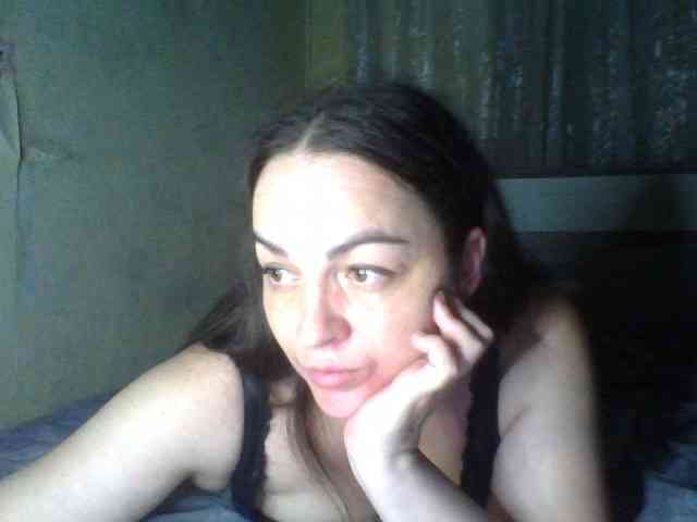 KissyHoney webcam