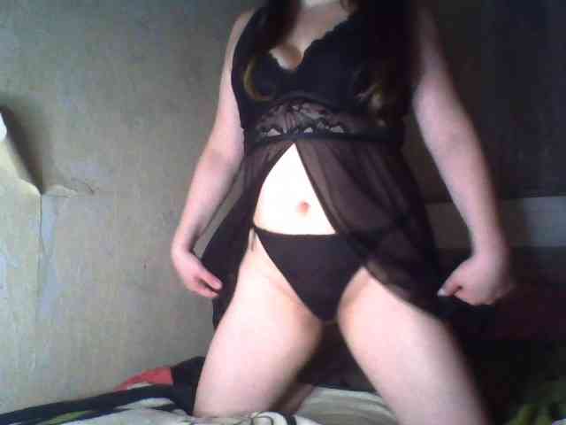 KissyHoney webcam