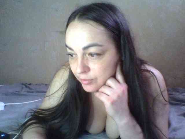 KissyHoney webcam