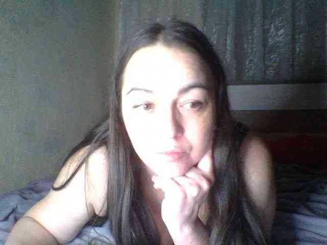 KissyHoney webcam
