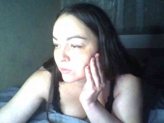 KissyHoney webcam