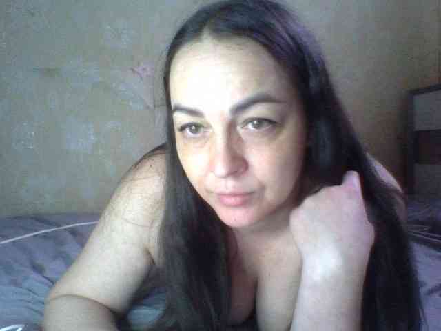 KissyHoney webcam