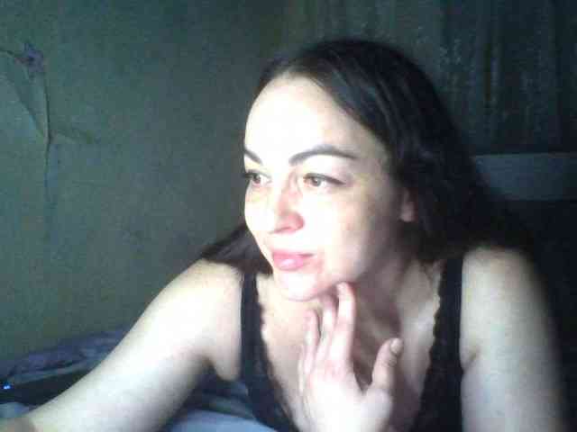 KissyHoney webcam