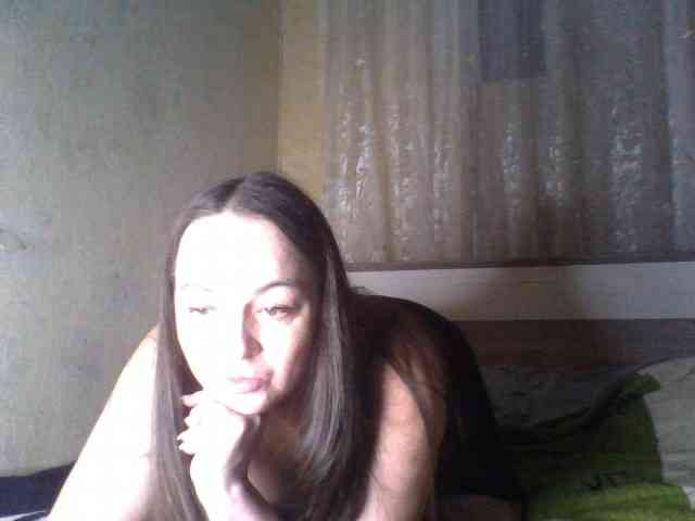 KissyHoney webcam